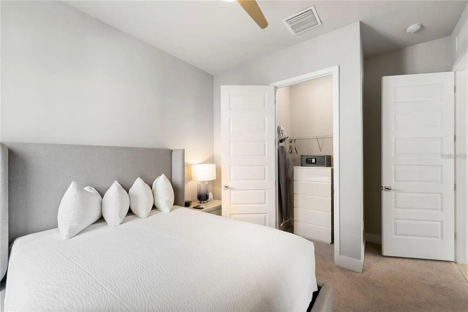 SPECTRUM AT REUNION CONDO PH 3A & 3B - Residential