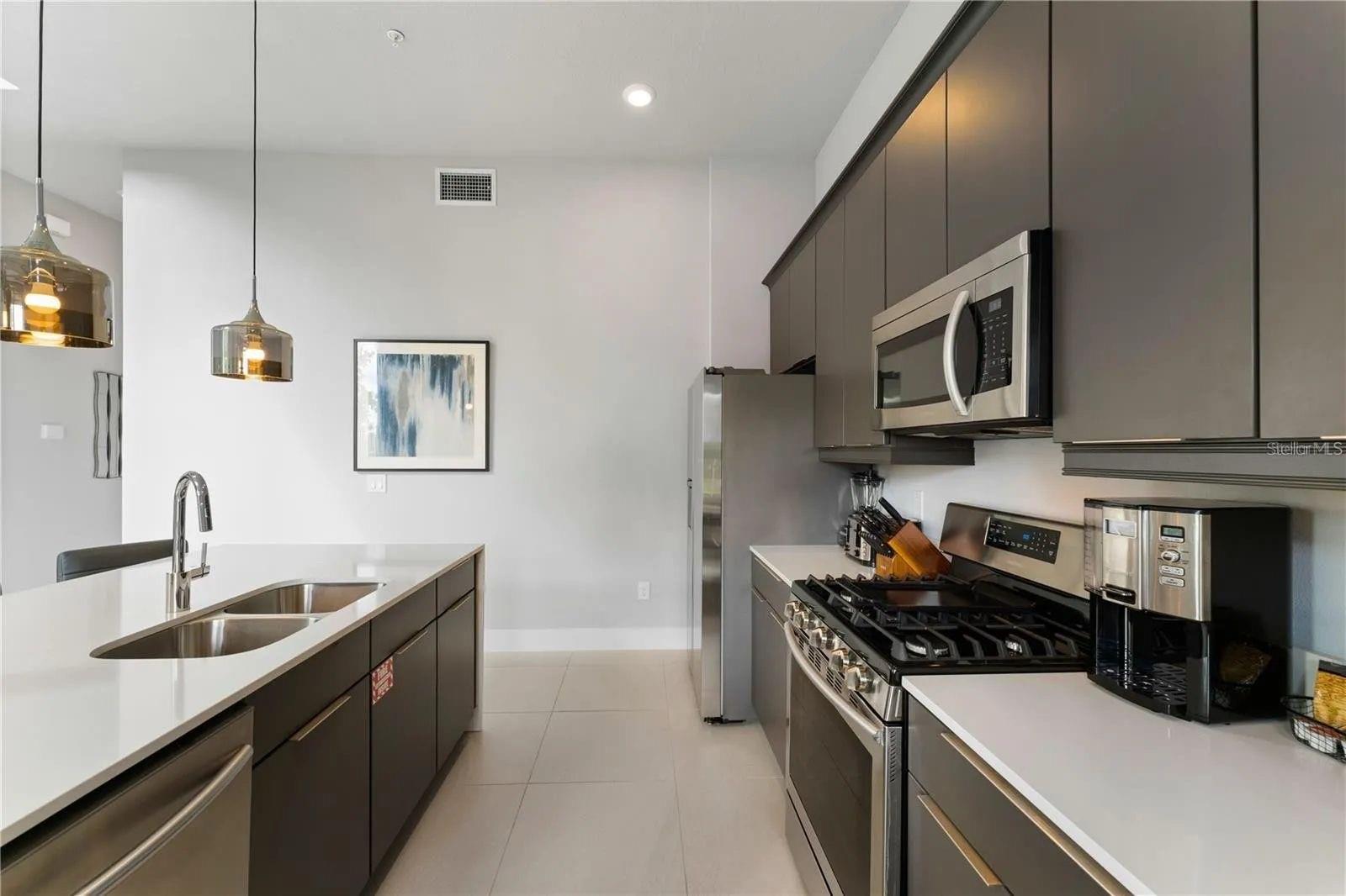 SPECTRUM AT REUNION CONDO PH 3A & 3B - Residential