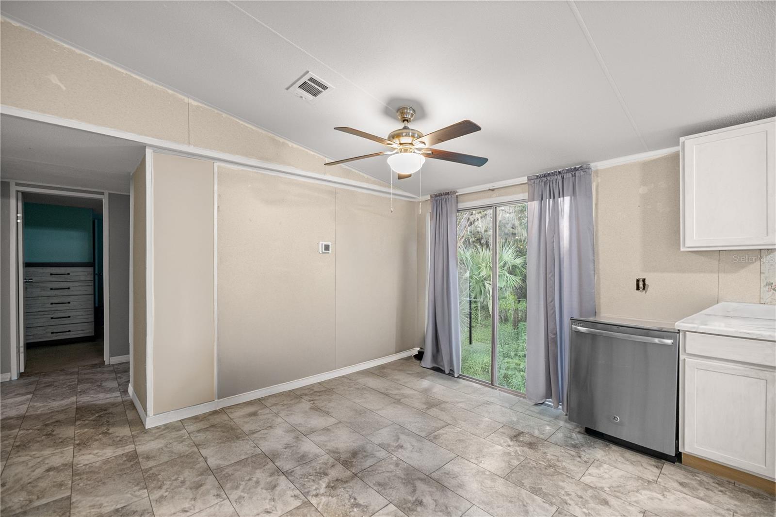 DEER MDW - Residential