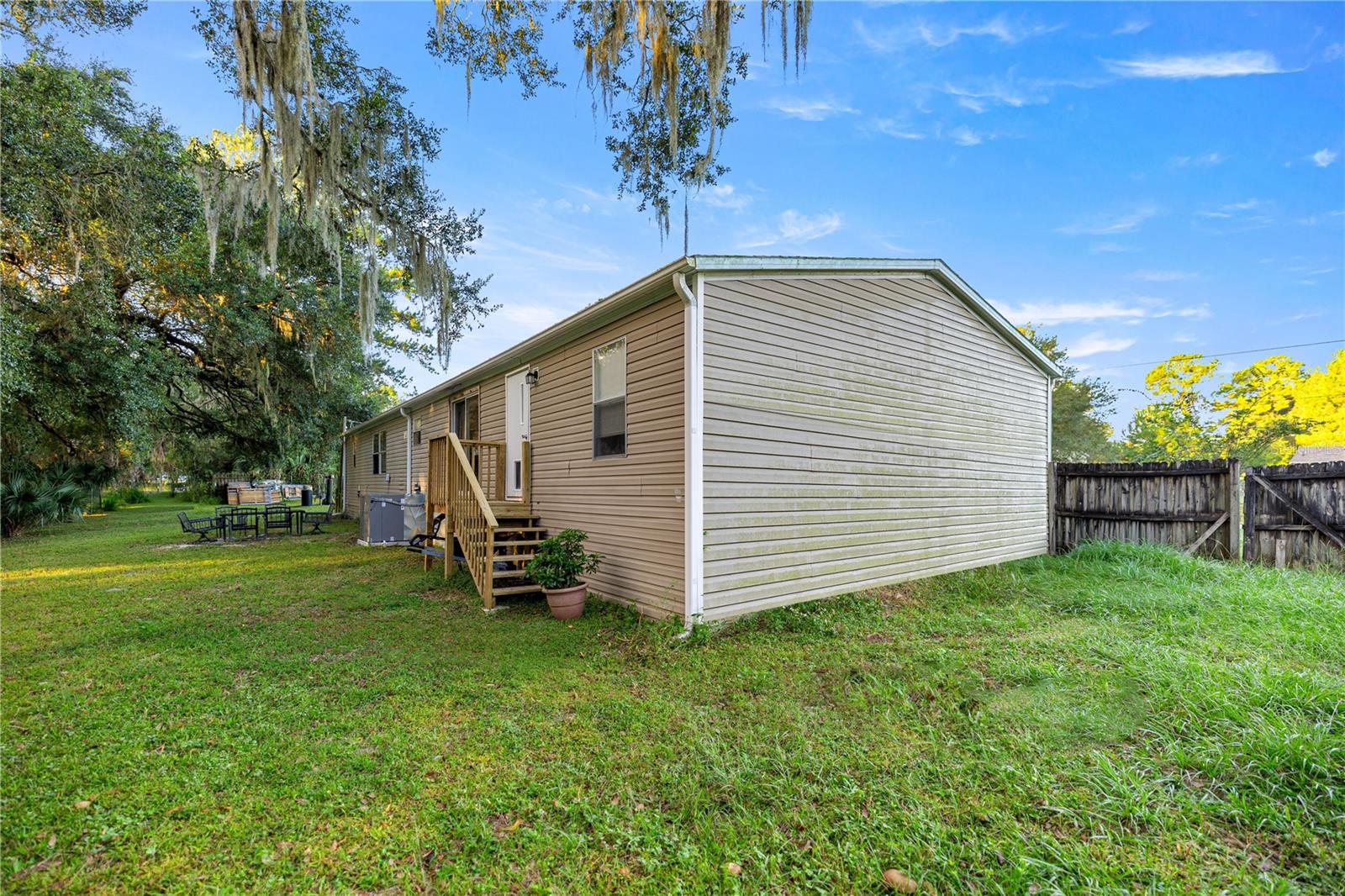17545 NE 39TH COURT