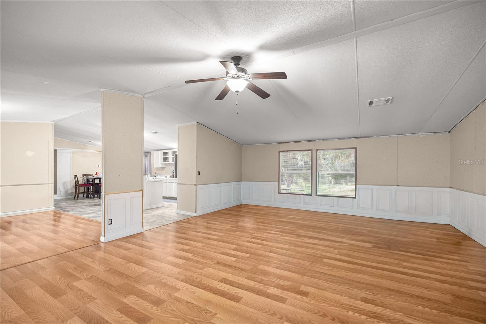 DEER MDW - Residential