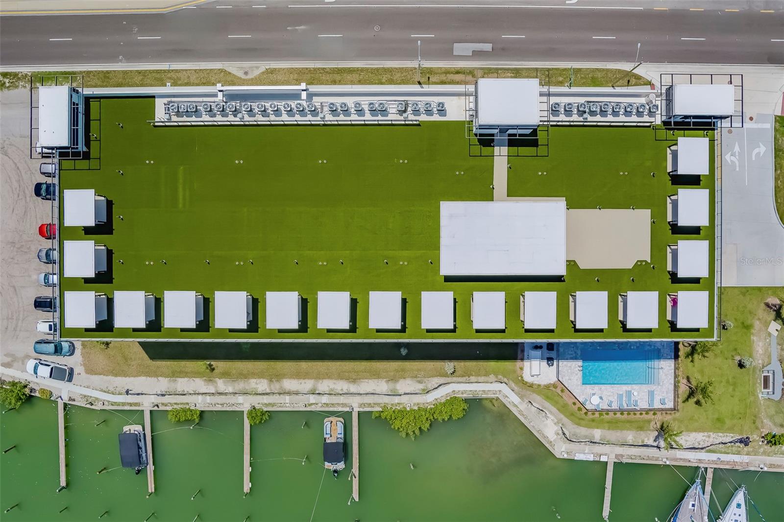 RESIDENCES AT TOWN CENTER CONDO - Residential Lease