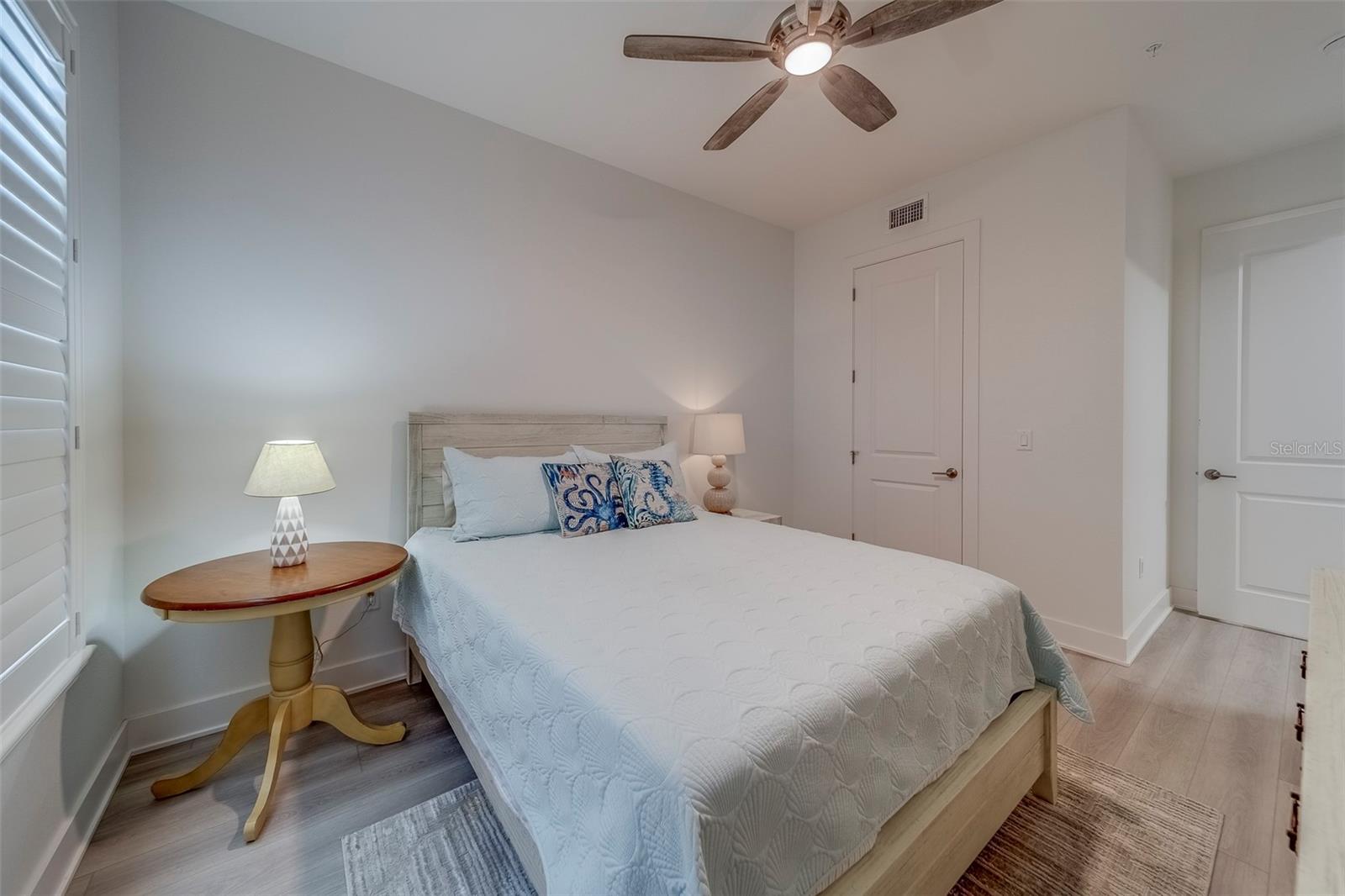 RESIDENCES AT TOWN CENTER CONDO - Residential Lease