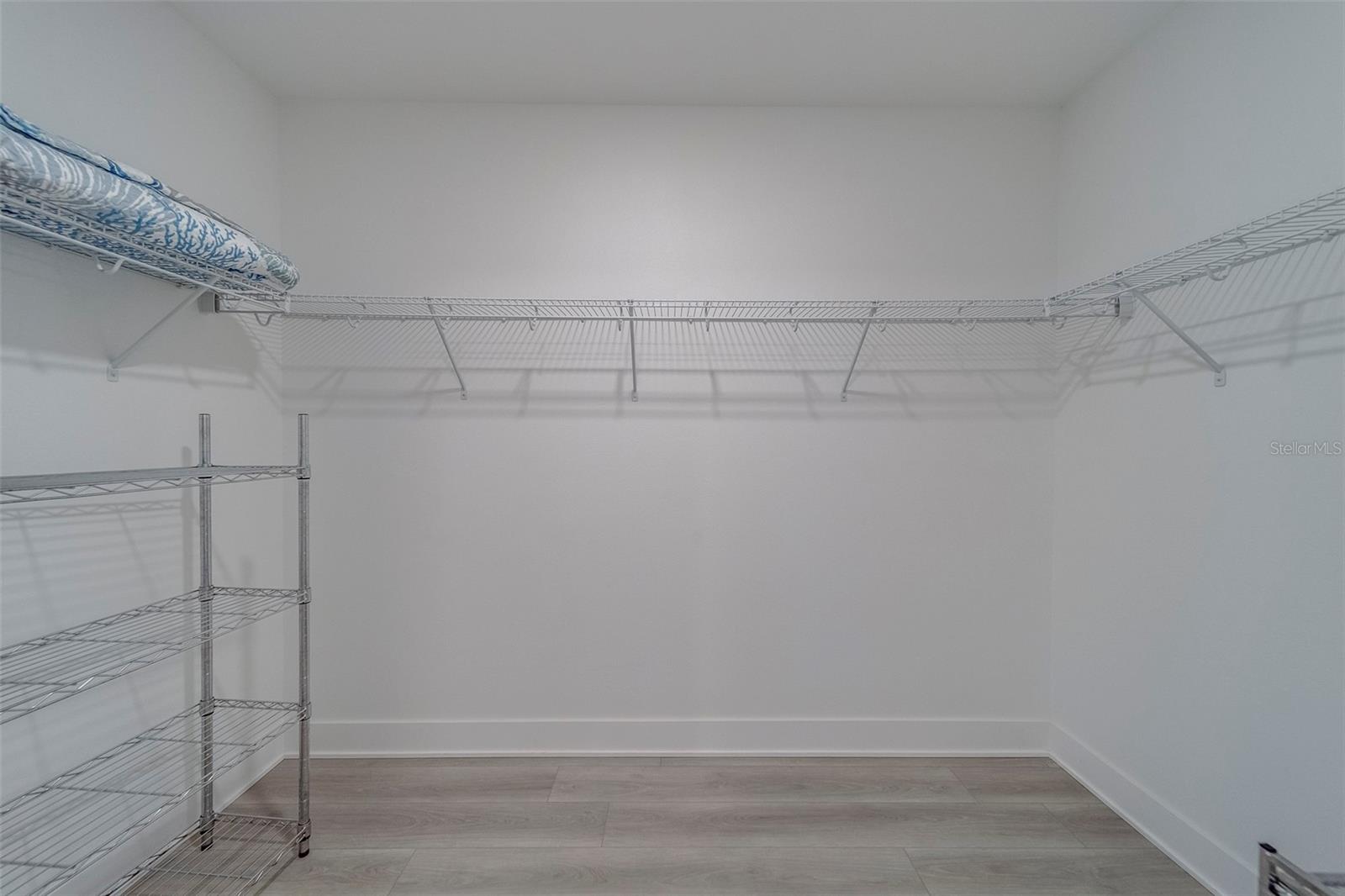 RESIDENCES AT TOWN CENTER CONDO - Residential Lease