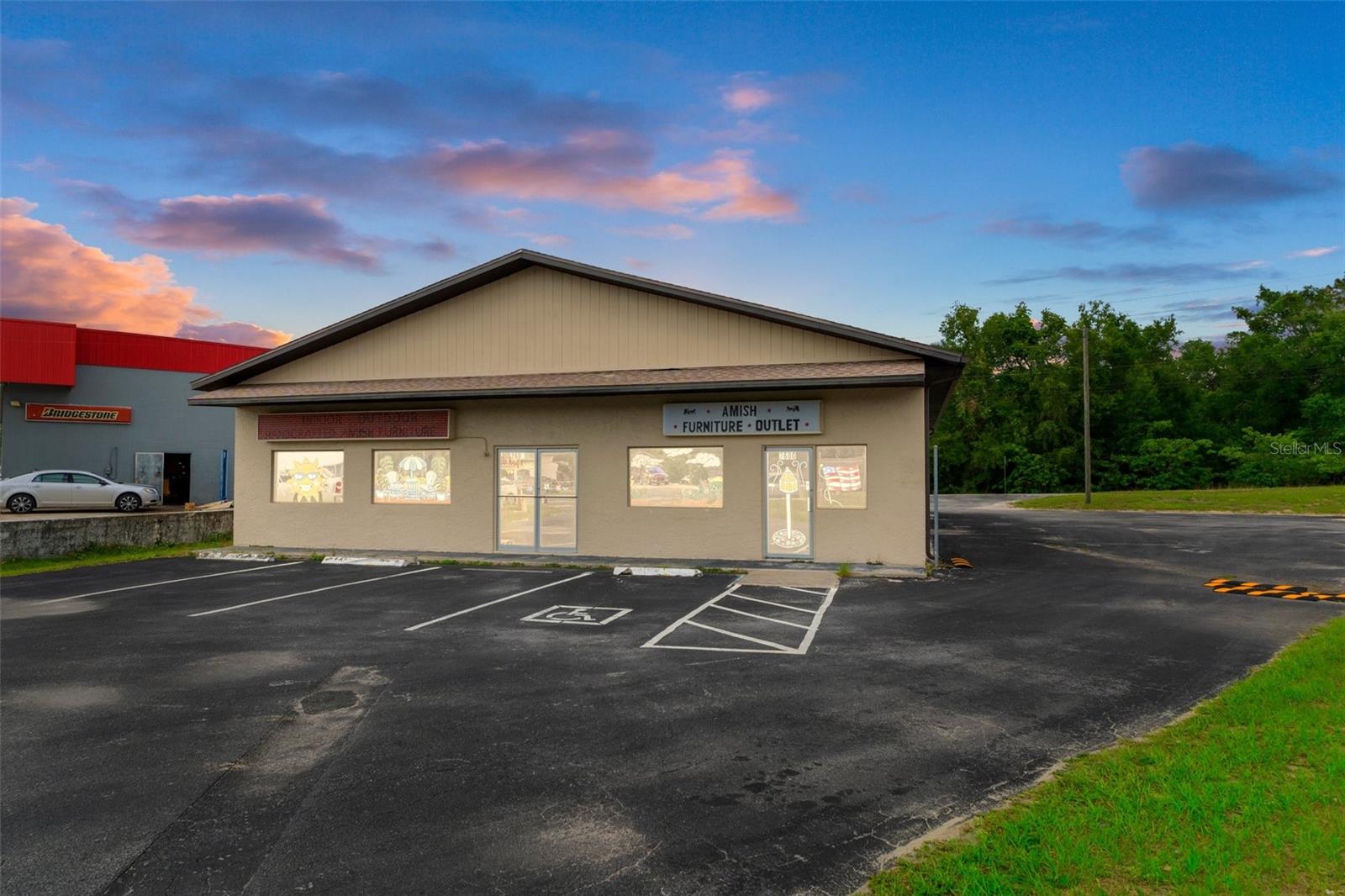 2602 HIGHWAY 44 W