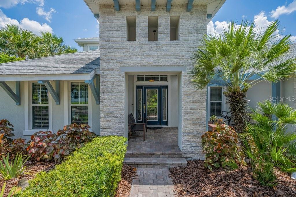 Photo of 15531 Starling Crossing Drive, Lithia, FL 33547 (MLS # TB8519735)