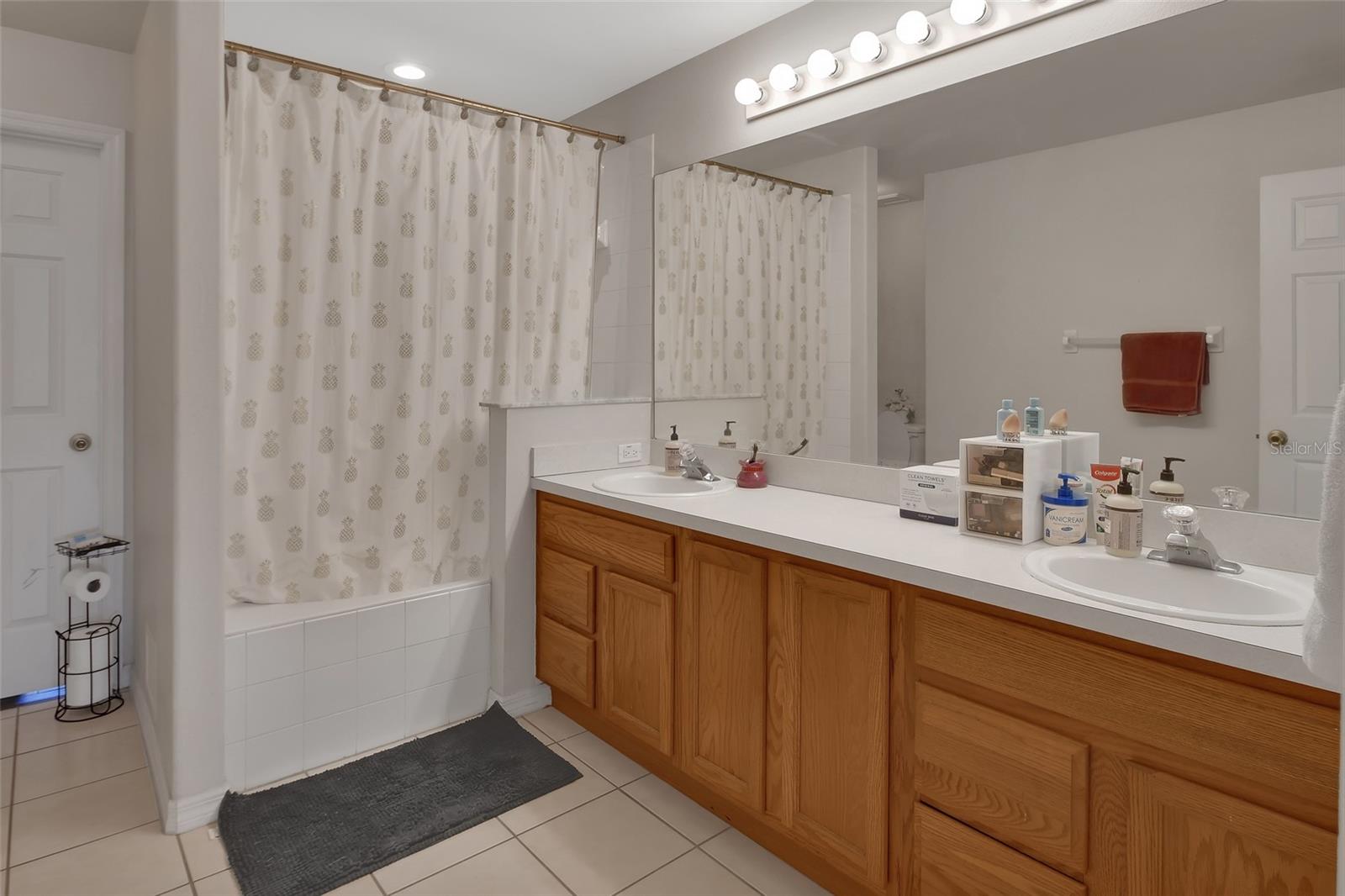 SHADOW RIDGE PH 01 - Residential