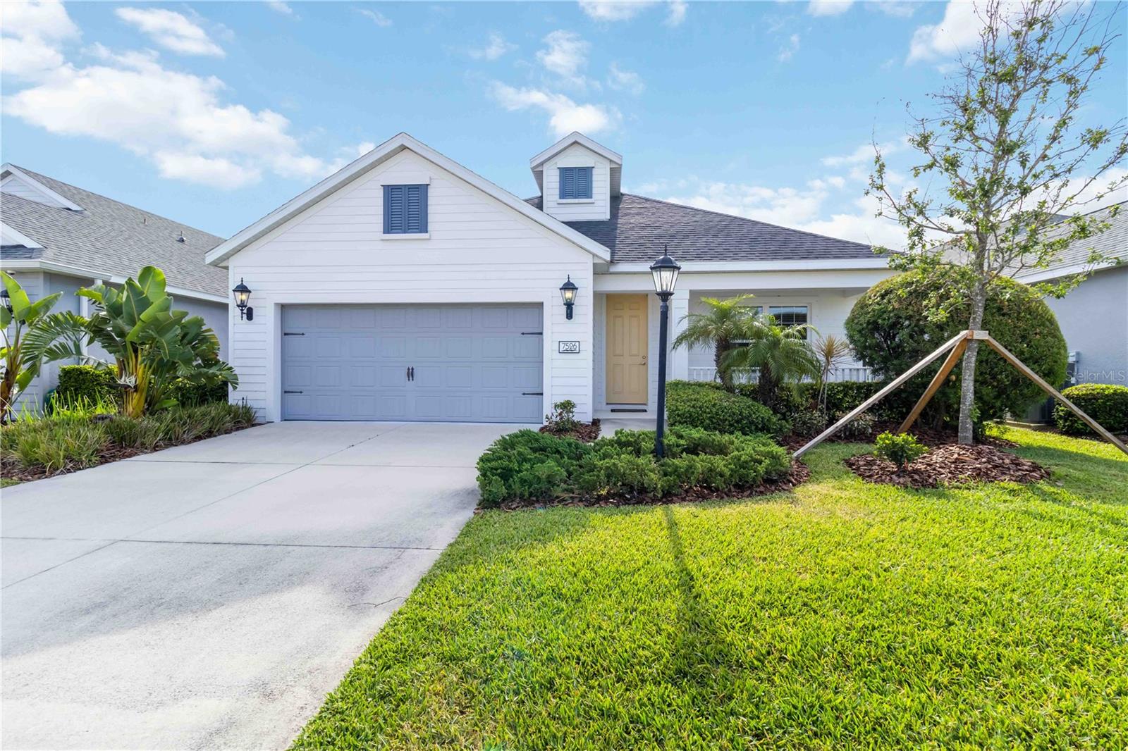 7526 RIDGELAKE CIRCLE