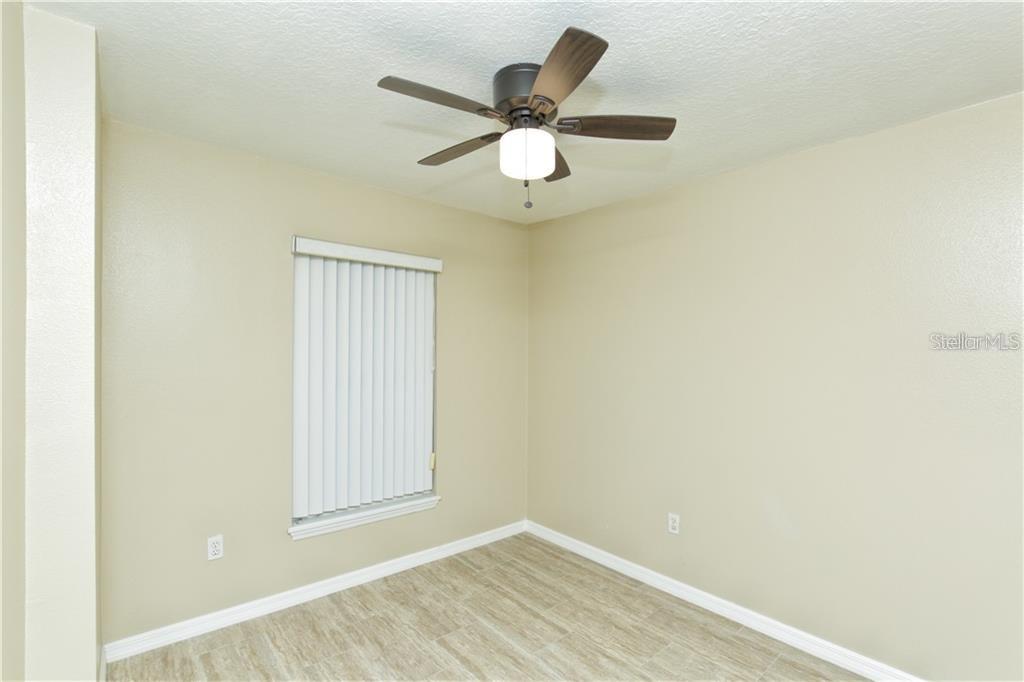 GRAND PALMS CONDO 4 PH 4 - Residential