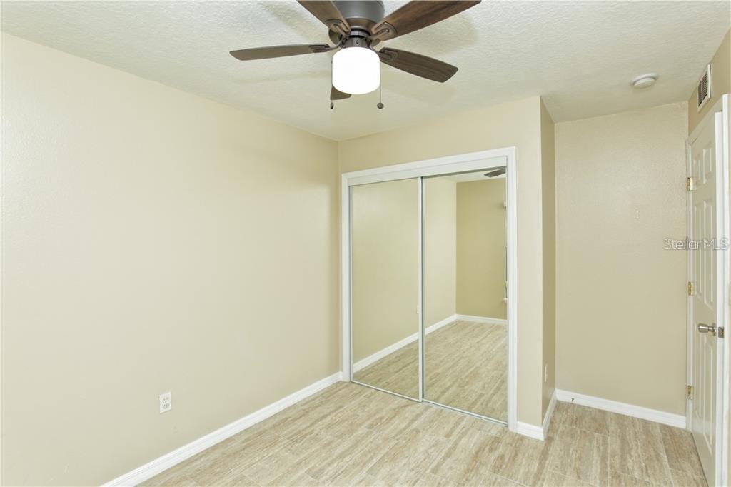GRAND PALMS CONDO 4 PH 4 - Residential