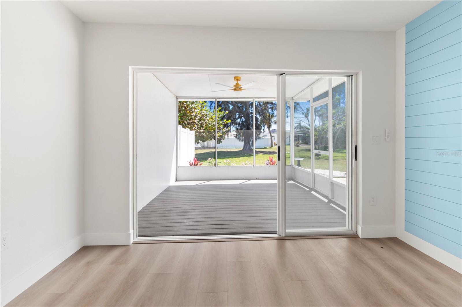 SEA SIDE GARDENS - Residential