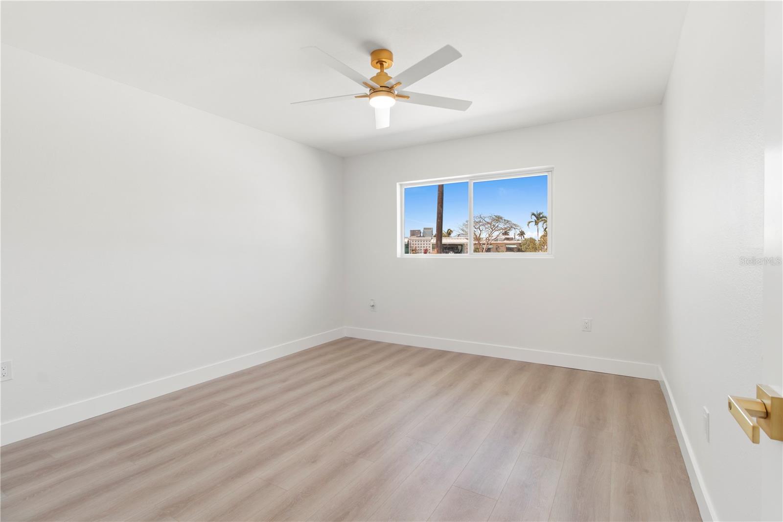 SEA SIDE GARDENS - Residential