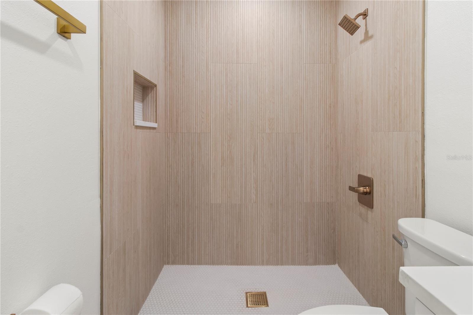 SEA SIDE GARDENS - Residential