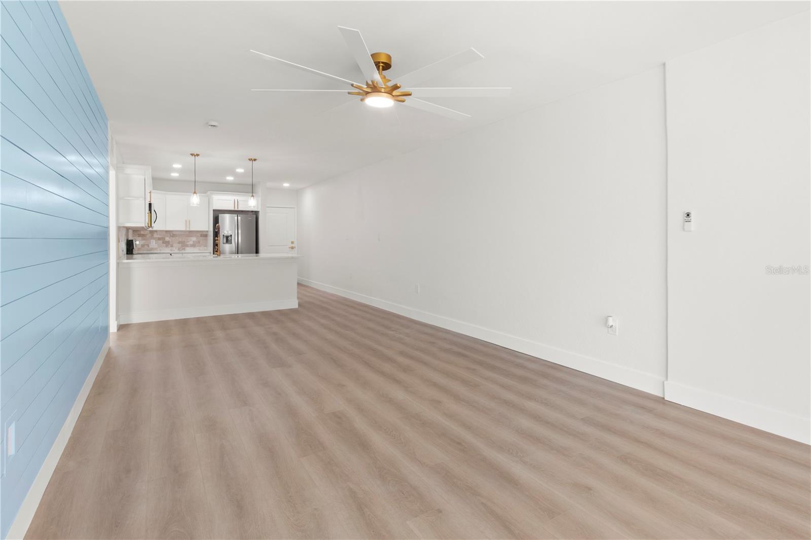 SEA SIDE GARDENS - Residential