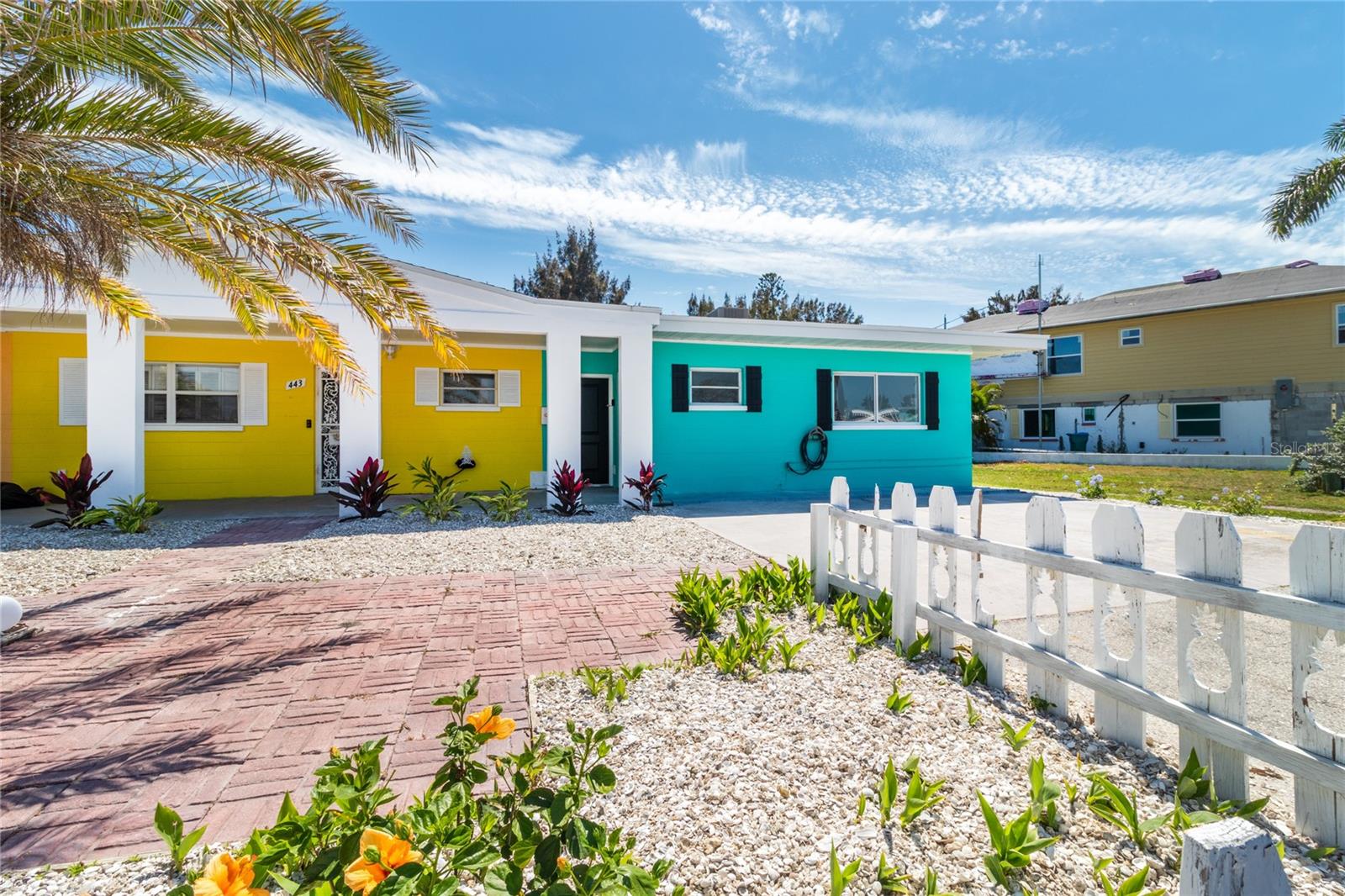 SEA SIDE GARDENS - Residential