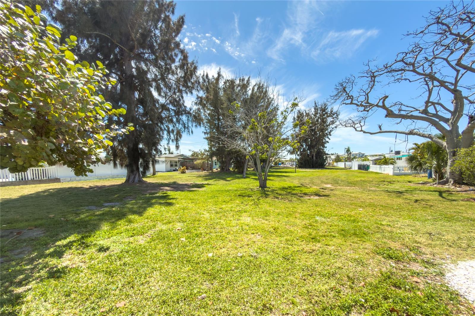 SEA SIDE GARDENS - Residential