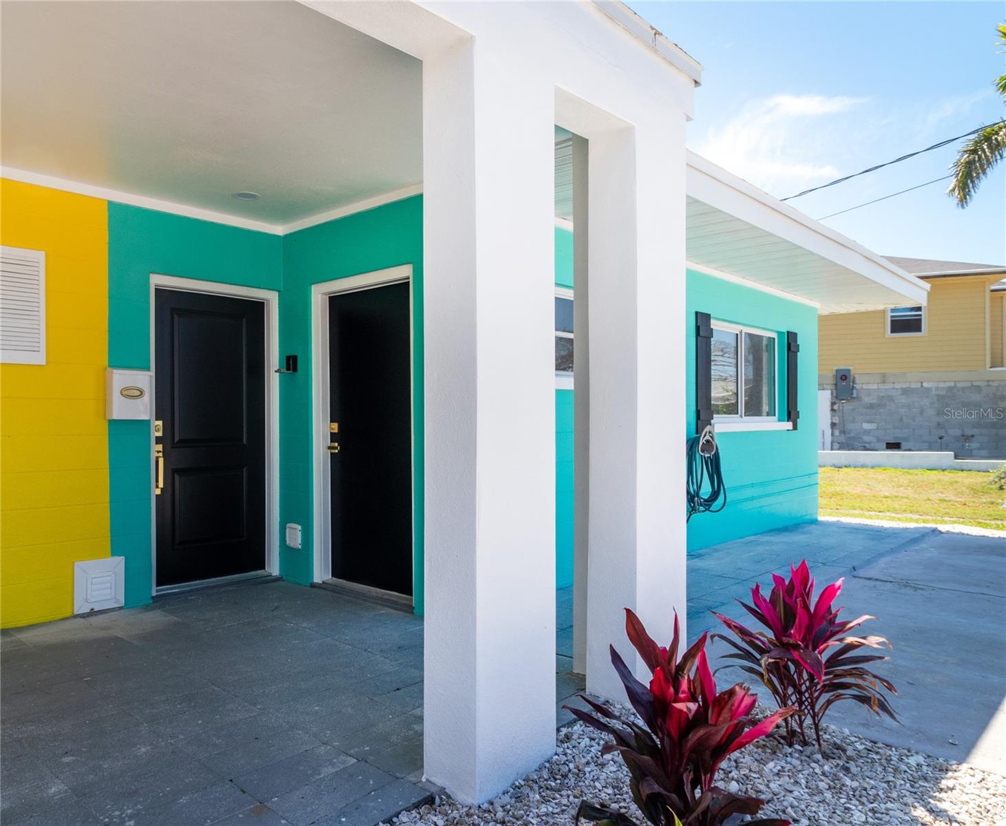 SEA SIDE GARDENS - Residential