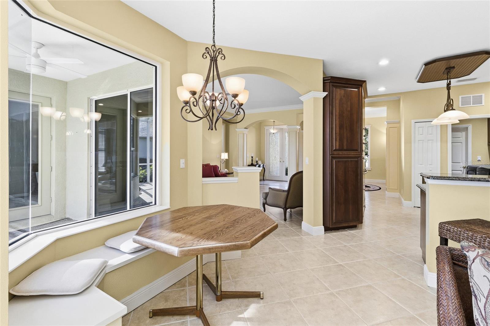 ASHLEY TRACE AT UNIVERSITY PLACE - Residential