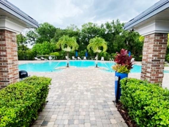 ASHLEY TRACE AT UNIVERSITY PLACE - Residential