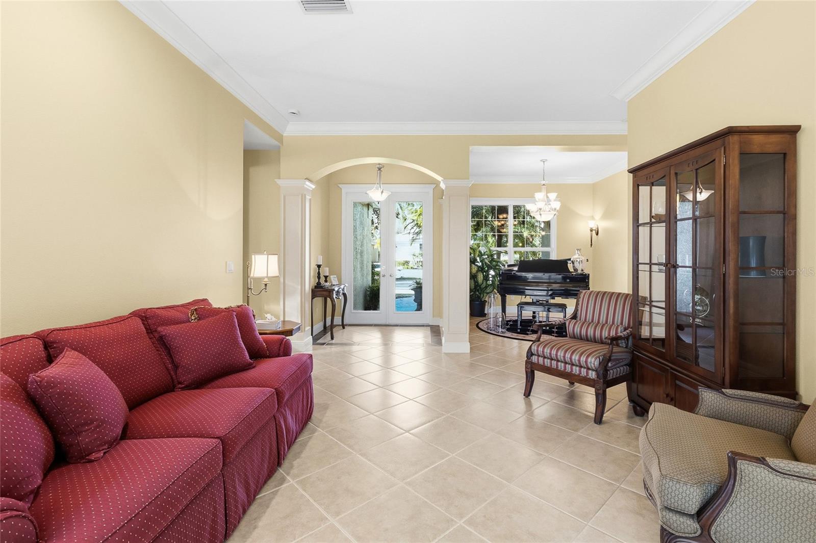 ASHLEY TRACE AT UNIVERSITY PLACE - Residential