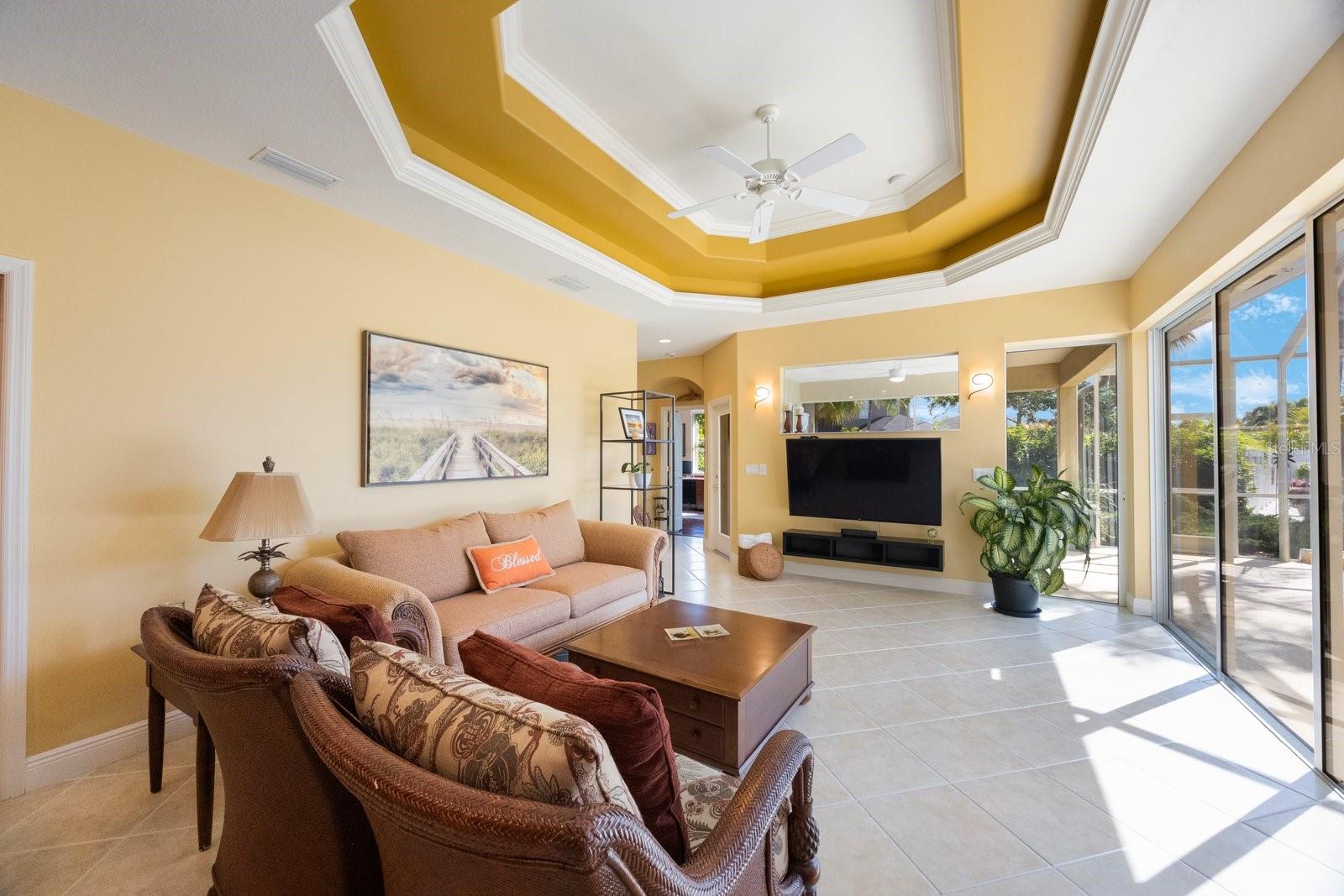 ASHLEY TRACE AT UNIVERSITY PLACE - Residential