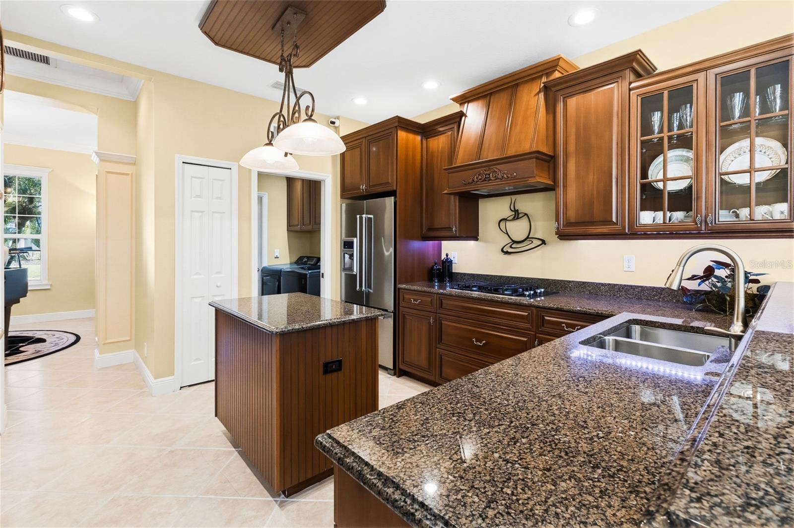 ASHLEY TRACE AT UNIVERSITY PLACE - Residential