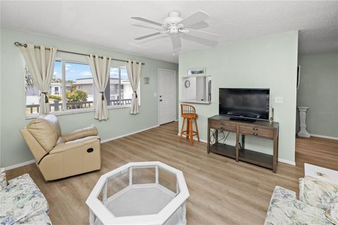 Condominium in PORT CHARLOTTE FL 22375 EDGEWATER DRIVE 7.jpg