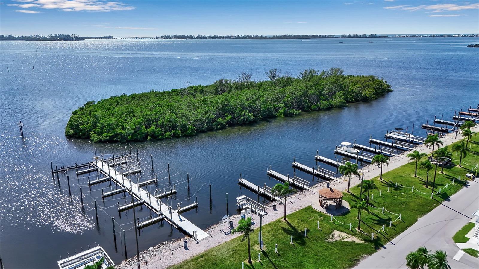 PARADISE BAY ESTATES CO-OP - Residential