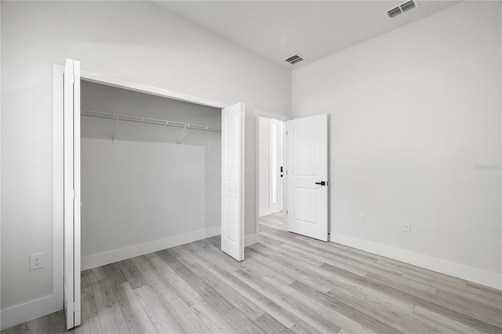 ROLLING HILLS UN 04 - Residential