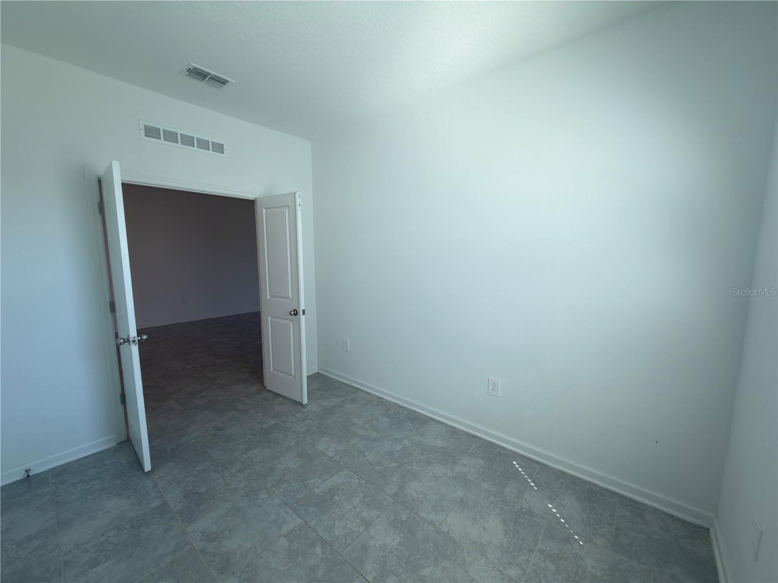 PEACE CRK RESERVE - Residential Lease