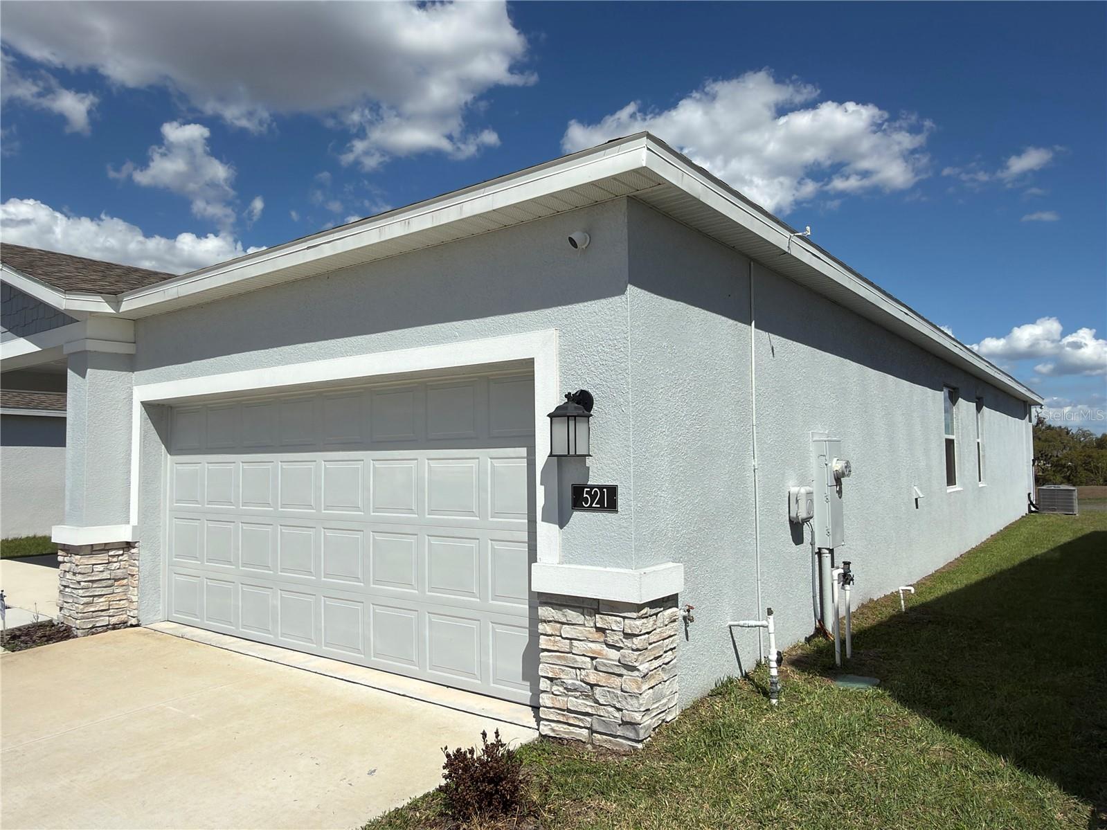 PEACE CRK RESERVE - Residential Lease