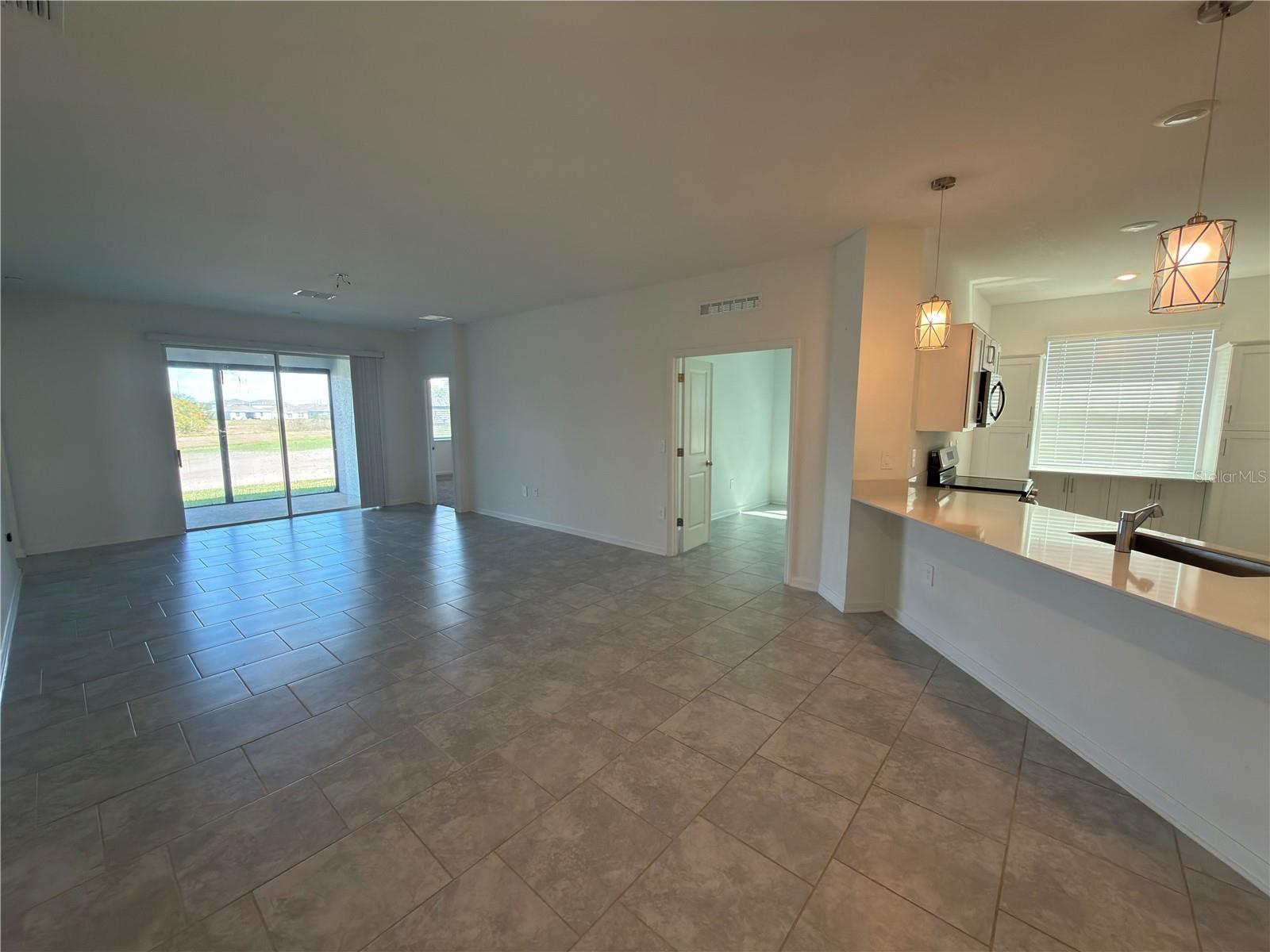 PEACE CRK RESERVE - Residential Lease