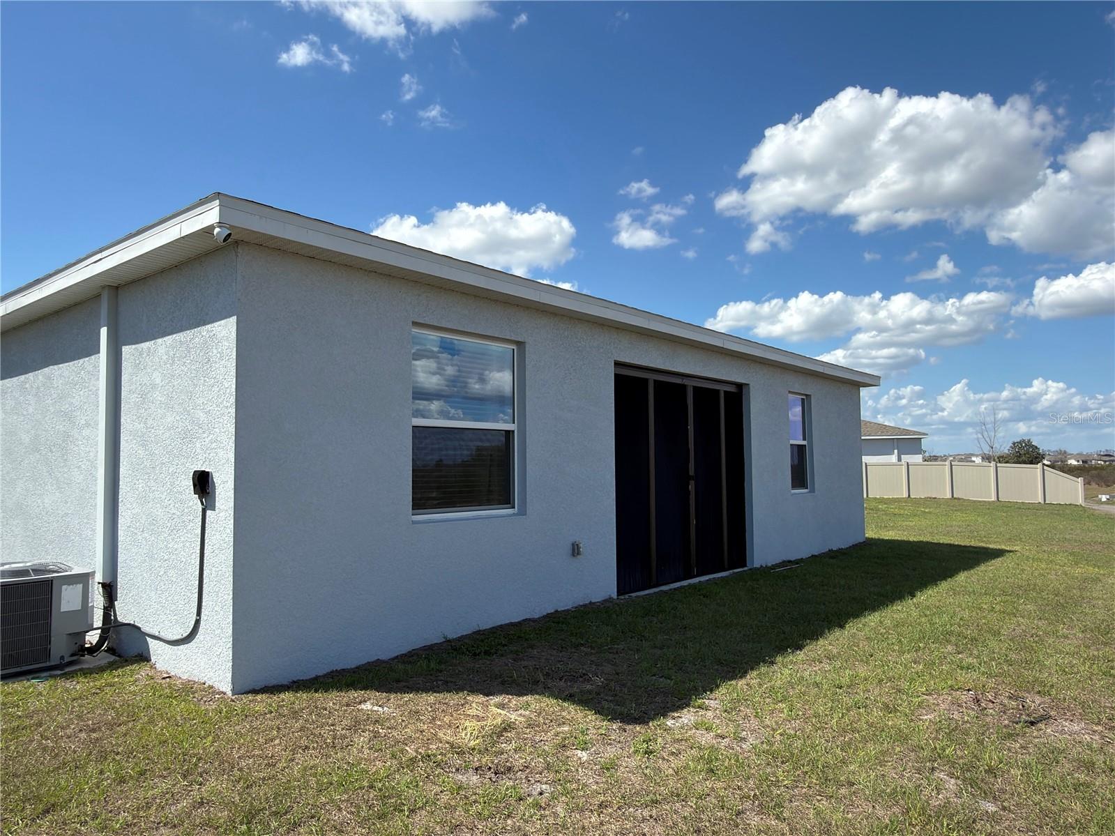 PEACE CRK RESERVE - Residential Lease