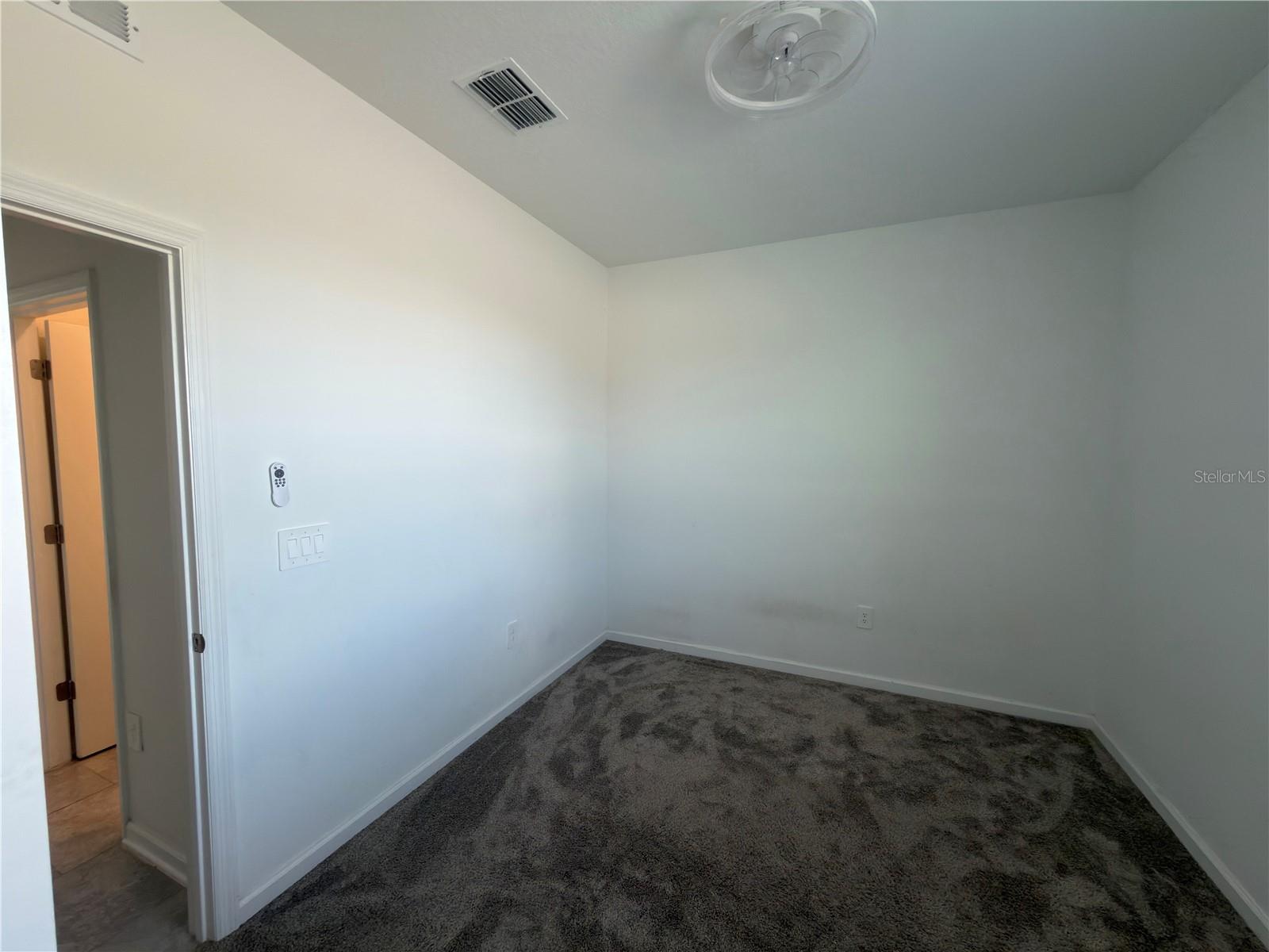 PEACE CRK RESERVE - Residential Lease