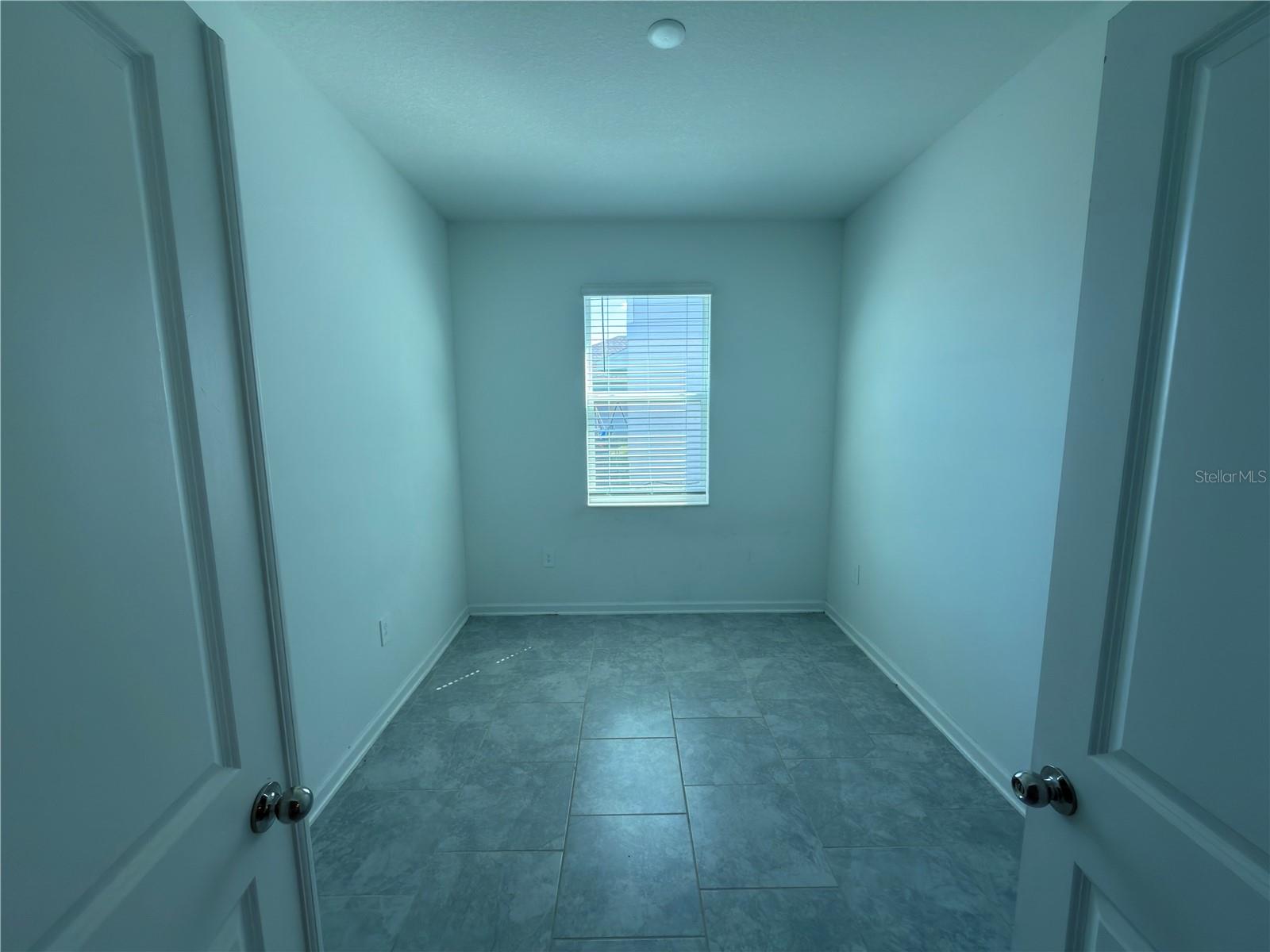 PEACE CRK RESERVE - Residential Lease