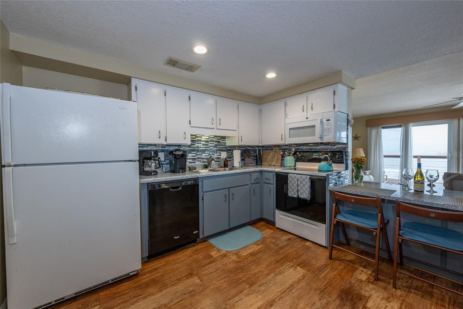 CORONADO BEACH - Residential Income