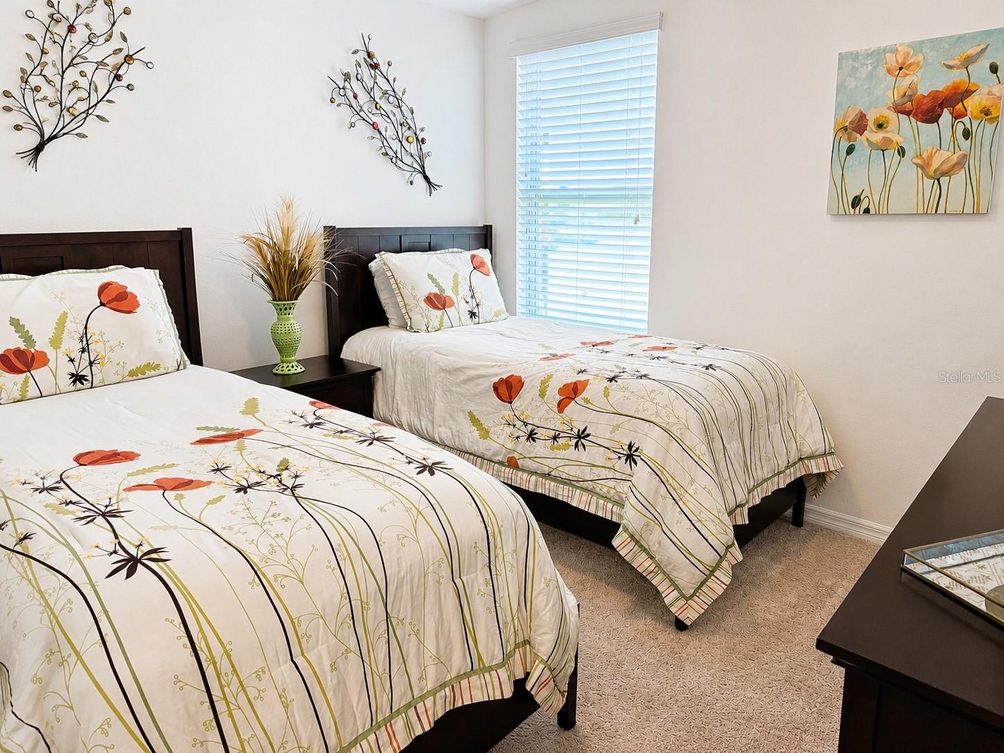 SABAL LAKES - Residential