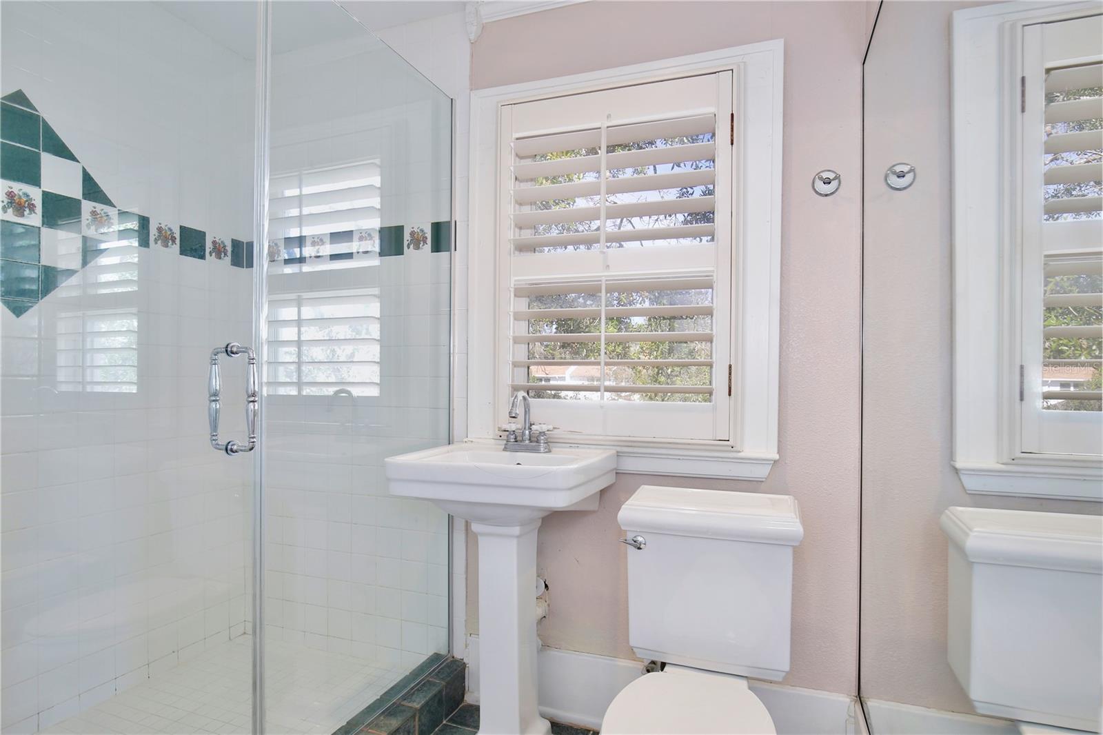 PINE HGTS - Residential