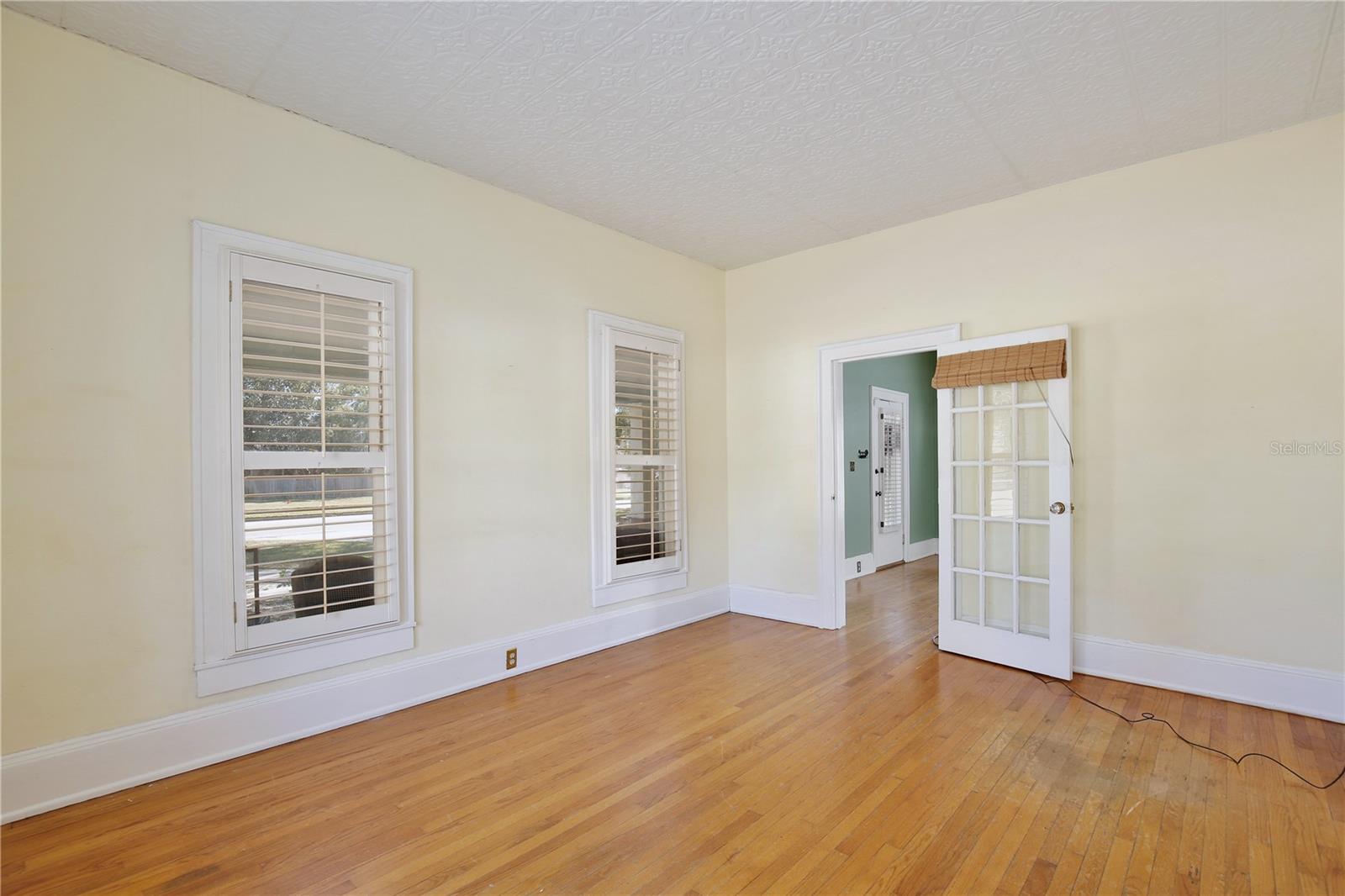 PINE HGTS - Residential