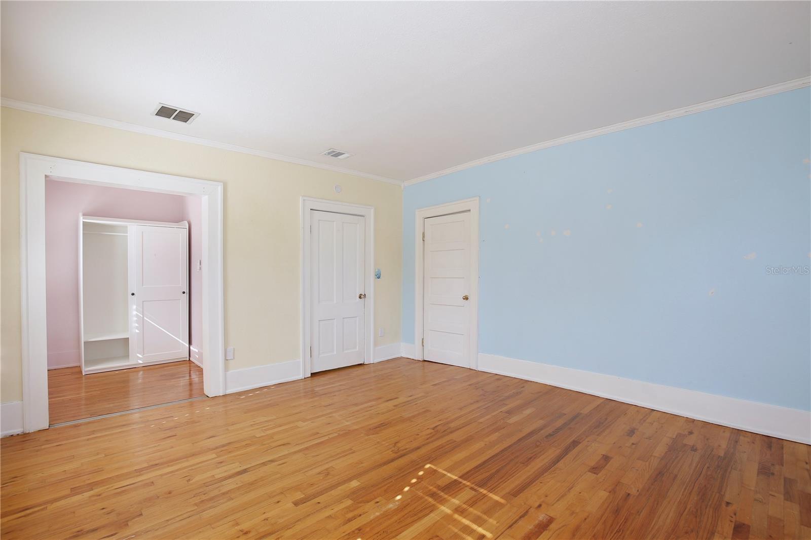 PINE HGTS - Residential