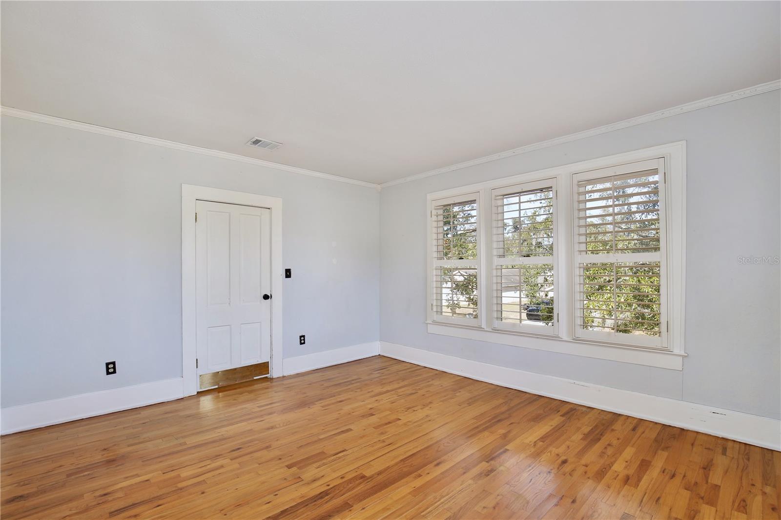 PINE HGTS - Residential