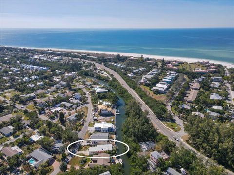 A home in LONGBOAT KEY