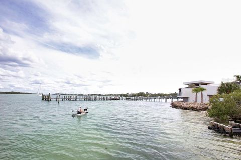 A home in LONGBOAT KEY