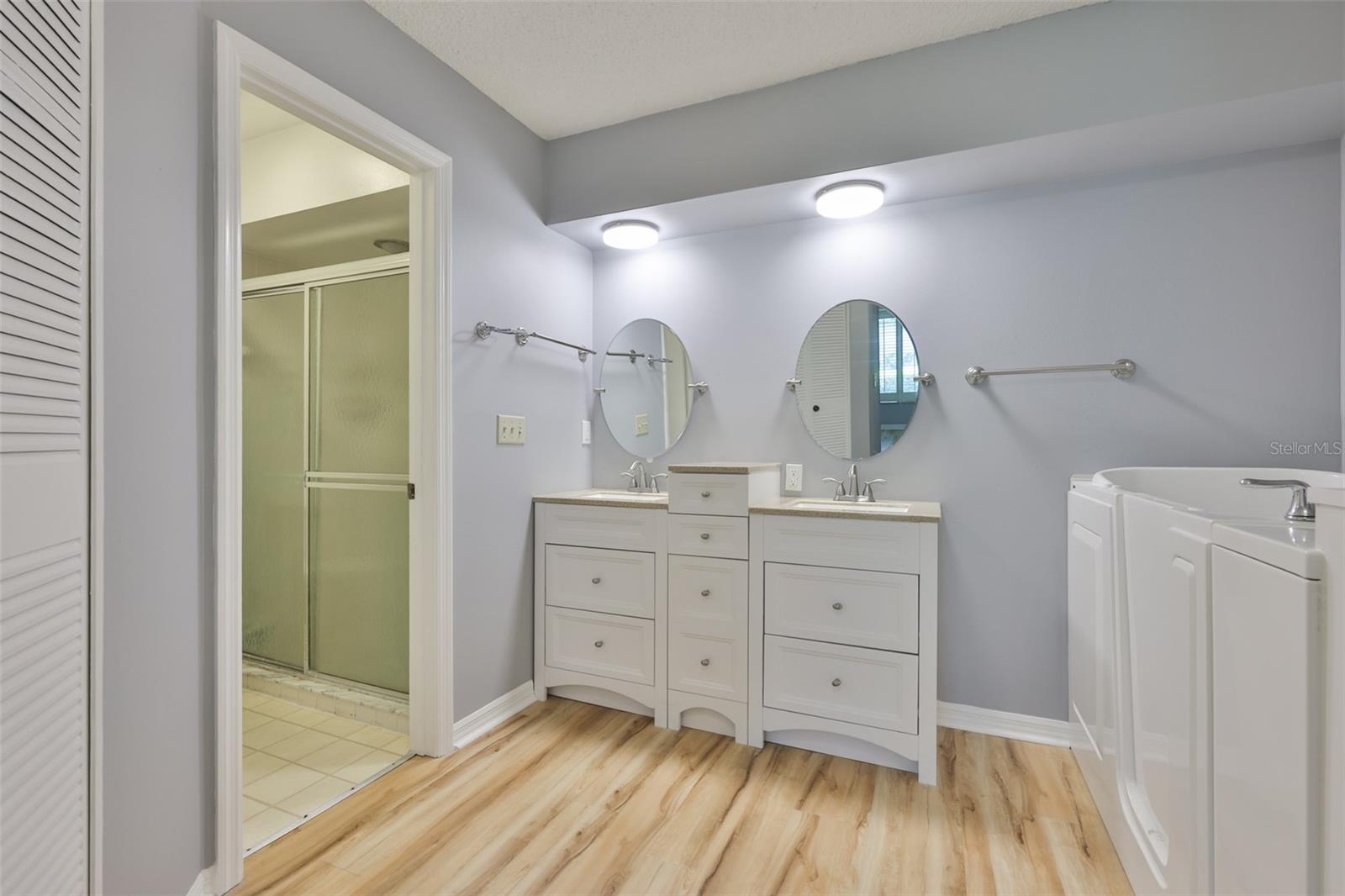 LANCASTER III CONDO - Residential