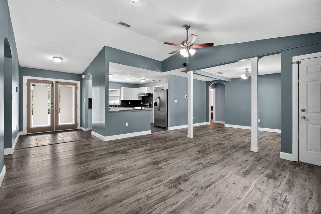 Photo of 1385 11th Avenue, Deland, FL 32724 (MLS # V4948939)