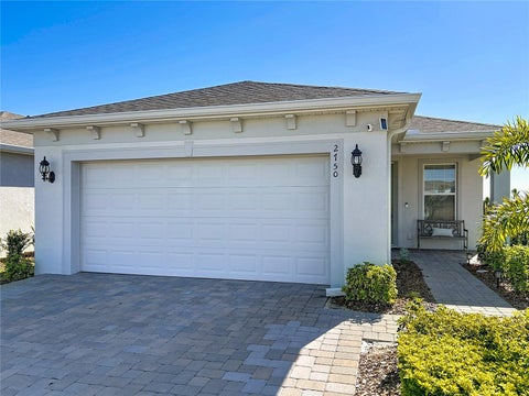 Tiny photo for 2750 Purple Meadow Court, Minneola, FL 34715 (MLS # G5107474)