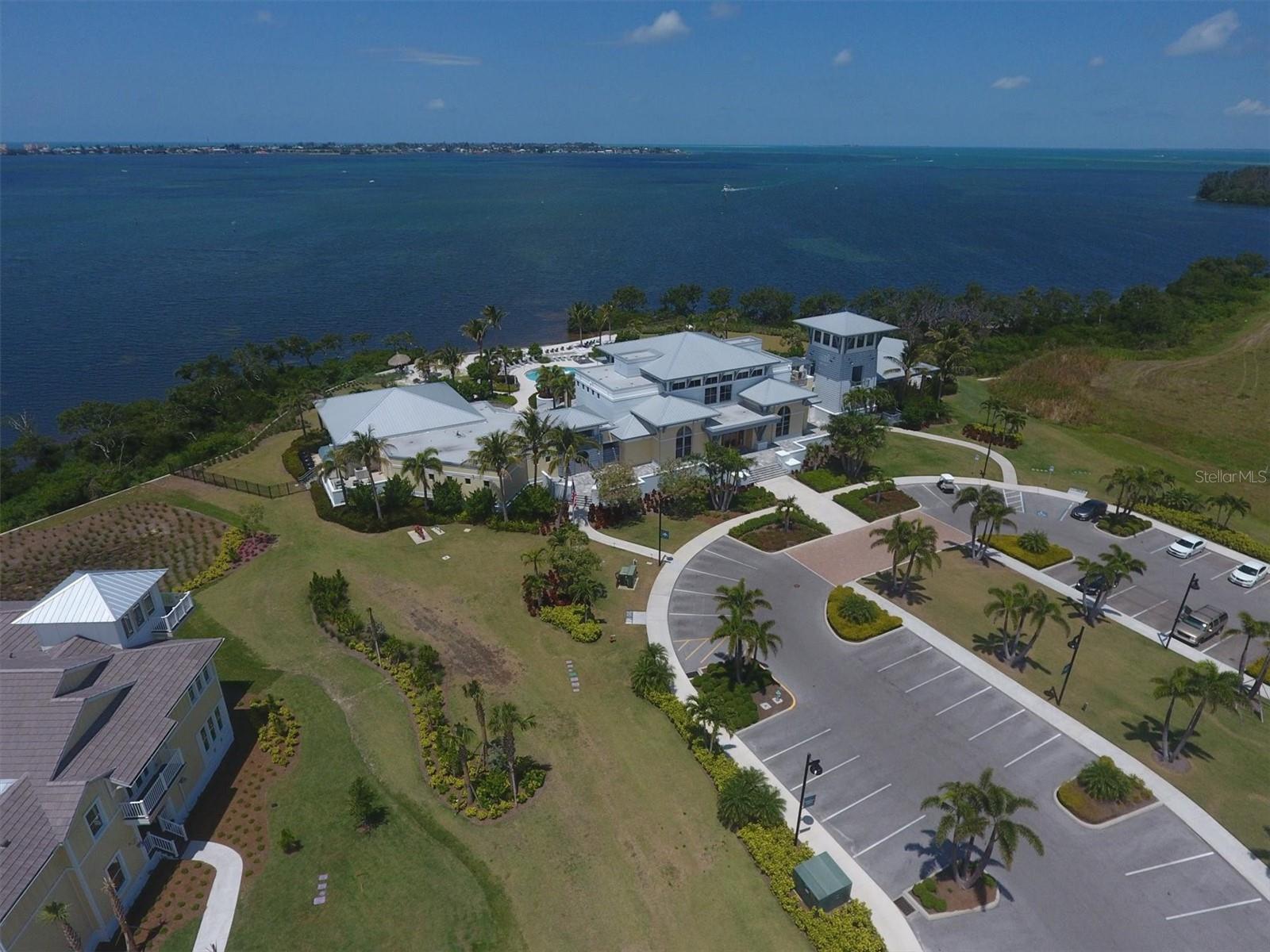 MARINA WALK ON ONE PARTICULAR HARBOUR 2 - Residential