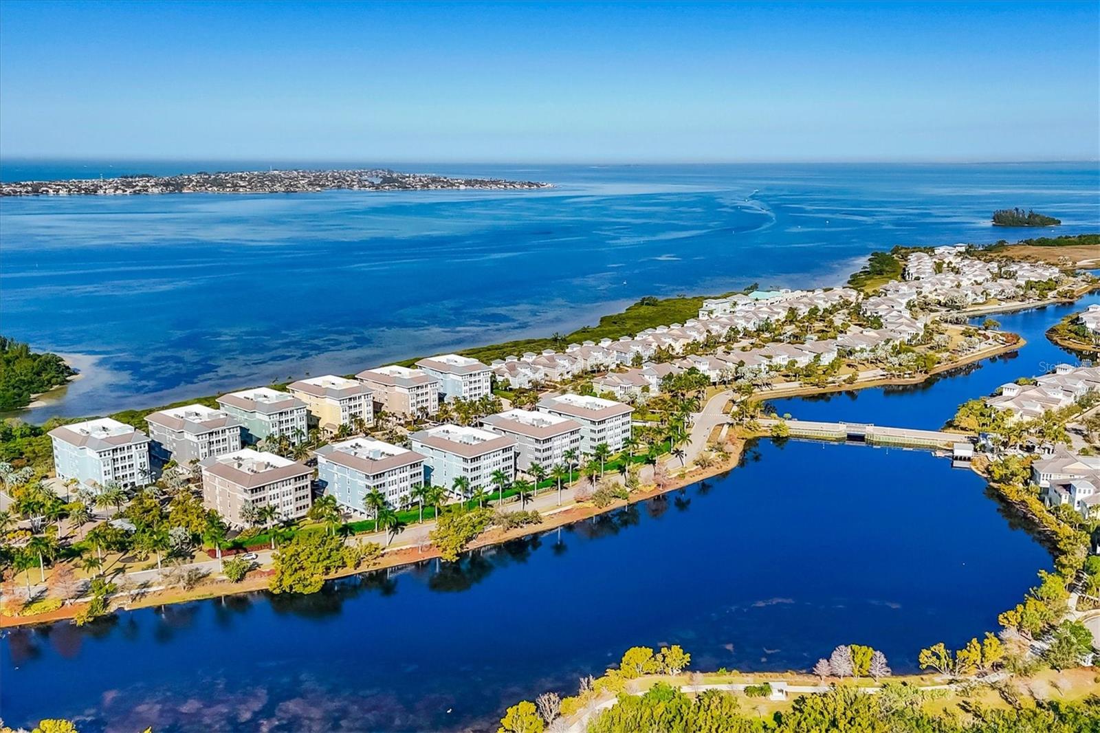 MARINA WALK ON ONE PARTICULAR HARBOUR 2 - Residential