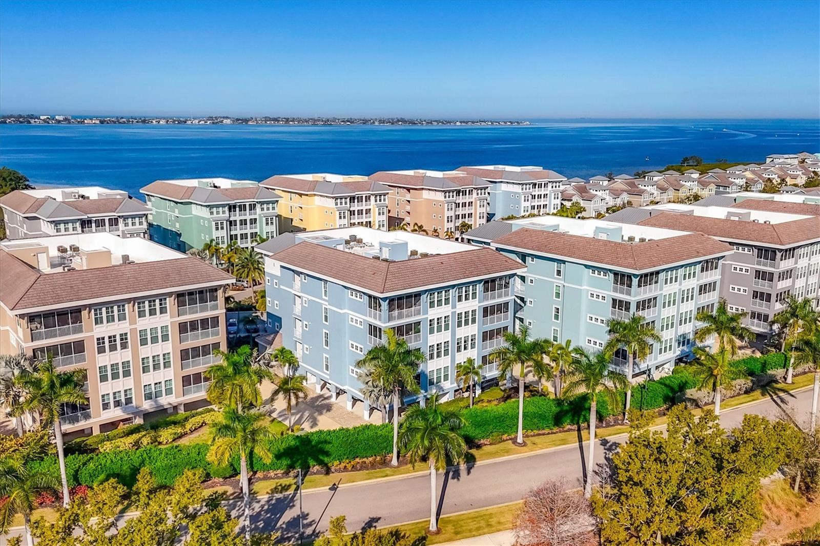 MARINA WALK ON ONE PARTICULAR HARBOUR 2 - Residential