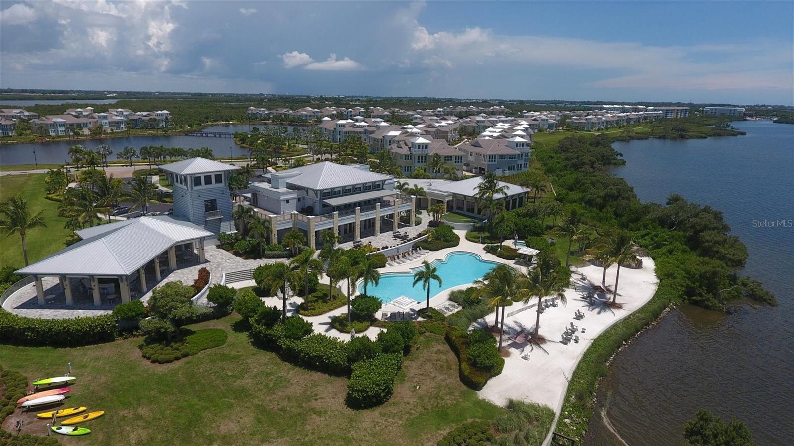 MARINA WALK ON ONE PARTICULAR HARBOUR 2 - Residential